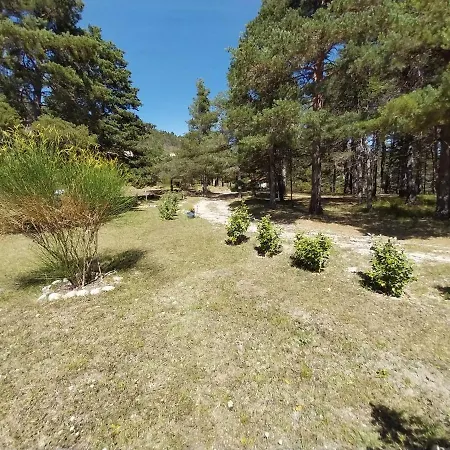 Kır Evi Petit Dans La Prairie Saint-Auban (Alpes-Maritimes)
