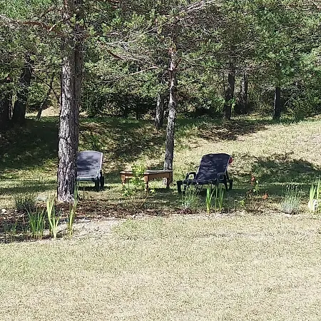 Petit Dans La Prairie Kır Evi