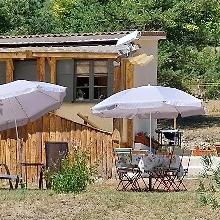 Kır Evi Petit Dans La Prairie Saint-Auban (Alpes-Maritimes)